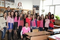 Ученици в розово в Деня на борбата с тормоза в училище