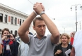 Навални бе пуснат на свобода след излежана присъда от 15 дни