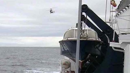Поне 54 души загинаха на борда на руски траулер, потънал край Камчатка