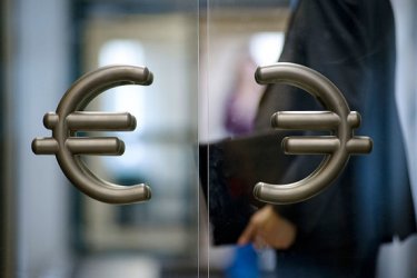 Икономиката на еврозоната набира инерция