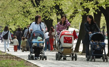 България има най-младите майки в ЕС
