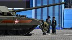 Руският супер танк "Армата" аварира на репетицията на парада за 9 май