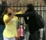Майка прибра с шамари сина си от протест в Балтимор