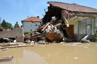 Дъждът бил виновен за наводнението в Мизия, а не безхаберието