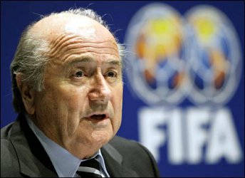Сеп Блатер подаде оставка като президент на ФИФА