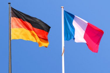 Германия и Франция се договарят за по-тесни връзки в еврозоната, без промяна в договорите