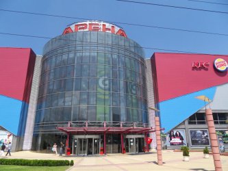 Съдия-изпълнител продава парцела на кино "Арена" в "Младост"