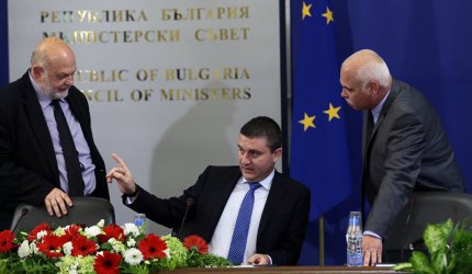 Тристранният съвет продължава да не харесва болничната реформа, сн. БГНЕС
