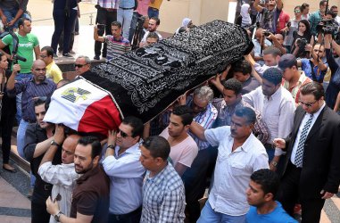 Шариф бе погребан в Кайро, сн. ЕПА/БГНЕС