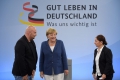 Меркел: По отношение на миграционната криза Европа е в недостойно за нея положение