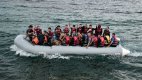 Гръцки кораб спаси над 60 бедстващи бежанци край Лесбос