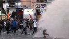 Десетки убити при сблъсъци в кюрдски град в Турция