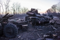 Воюващите страни в Украйна изтеглят танковете си от буферната зона