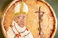 Направиха пица с лика на папата в Ню Йорк