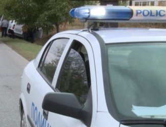 Възрастно семейство открито мъртво в сливенско село