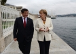 Меркел склонна на ускорен прием на Турция в ЕС заради бежанската криза