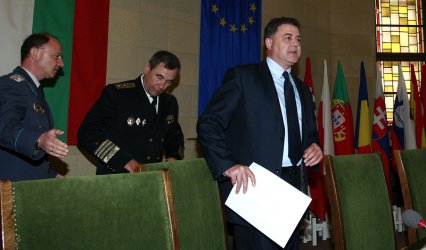Министърът на отбраната Николай ненчев, сн. БГНЕС
