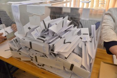 Слаб интерес към балотажите, в столицата едва 13% гласували