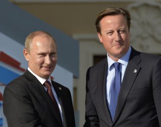 Путин благодари на Камерън за разузнавателната информация за сваления руски самолет в Египет