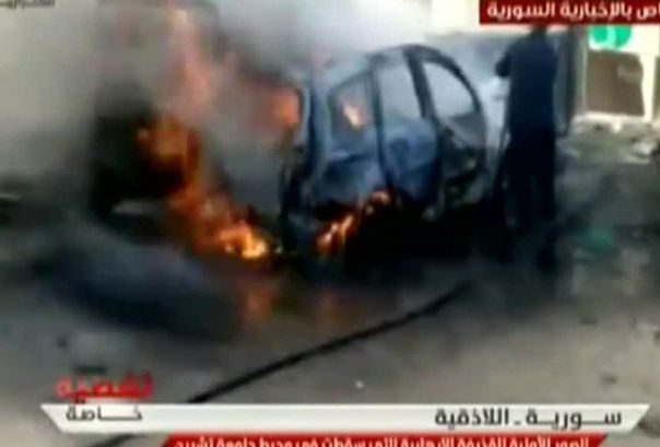 Снаряди паднаха в бастиона на Асад Латакия, 22-ма са убити