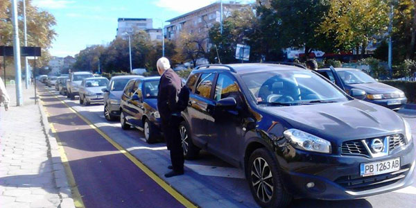 Пловдив намалява данъците за автомобили