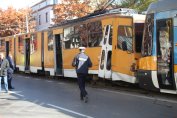 14 пострадали при катастрофа на два трамвая в София