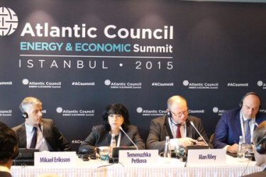 Строежът на газовата връзка с Гърция планиран за октомври 2016 г.