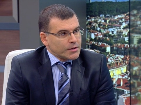 Дянков: България вече е в дългова спирала, предстои вдигане на данъци