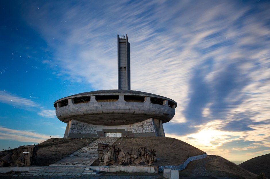 Архитектка предлага Чинията на Бузлуджа да стане монумент на времето