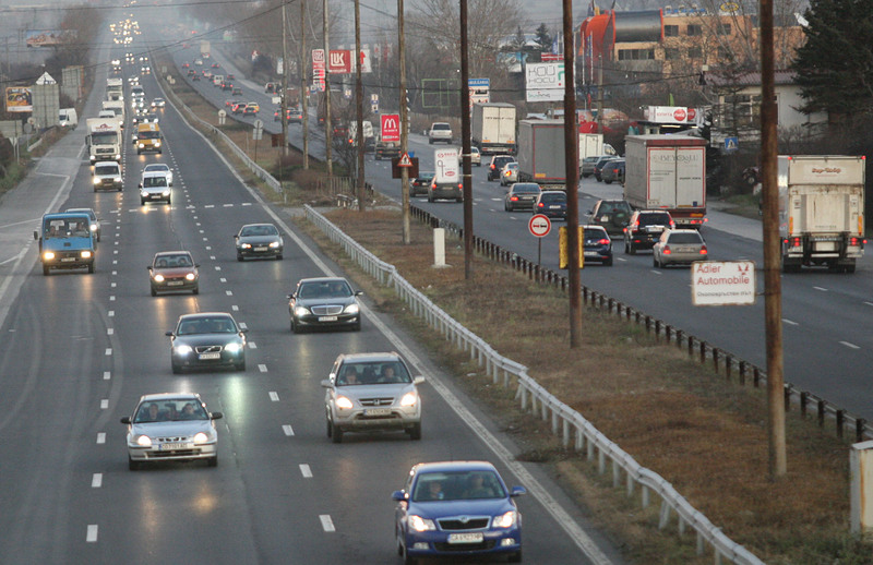 Такса влизане в София за коли с друга регистрация предлага бизнесът