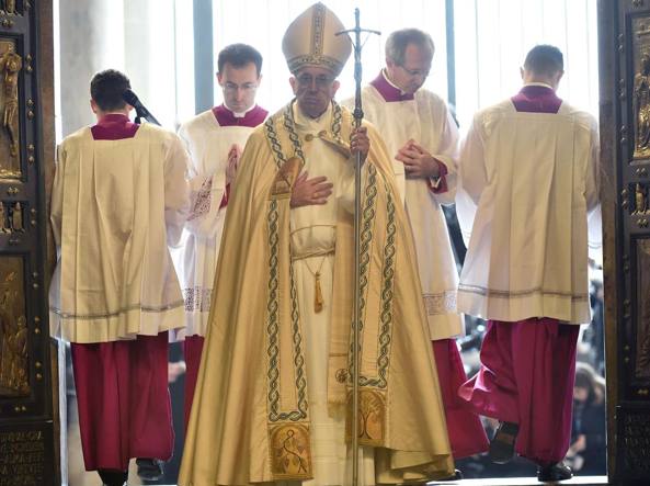 Папата откри новата Свещена година при безпрецедентни мерки за сигурност