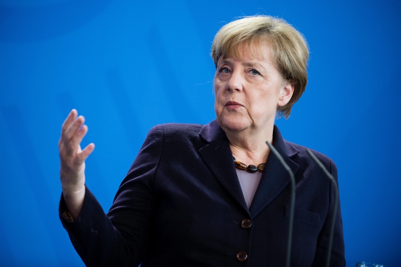 Германският канцлер Меркел навърши 10 години на поста