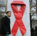 Почти половината ХИВ-позитивни не знаят, че носят вируса