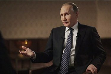 Владимир Путин в кадър от филма