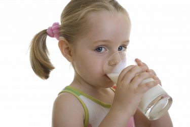 Безплатни млечни продукти ще има за над 300 000 деца през 2016 г.