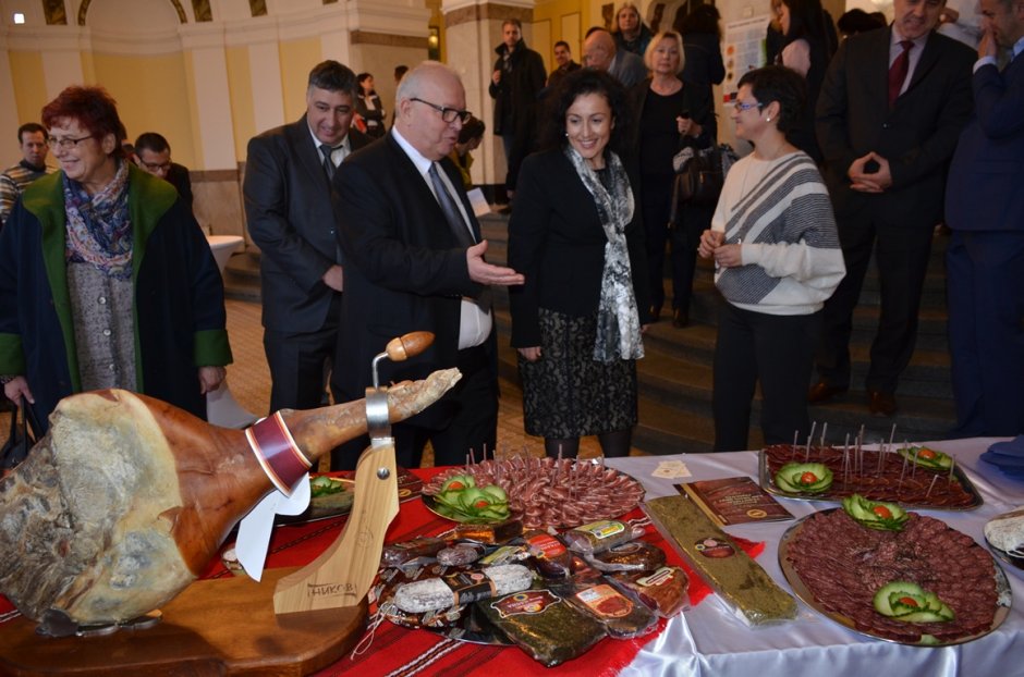 България осма в ЕС със 74 традиционни продукта