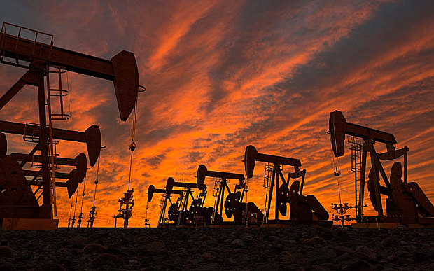 Цената на петрола падна до най-ниско ниво от 11 години насам