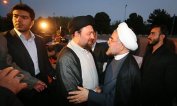 Внук на аятолах Хомейни се регистрира за участие в избори в Иран