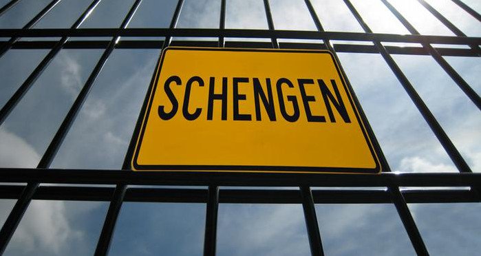 Последен шанс за спасяване на Шенгенския пакт на Европа