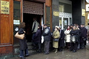 Бизнесът отделя най-много време за плащането на данъци у нас в целия ЕС