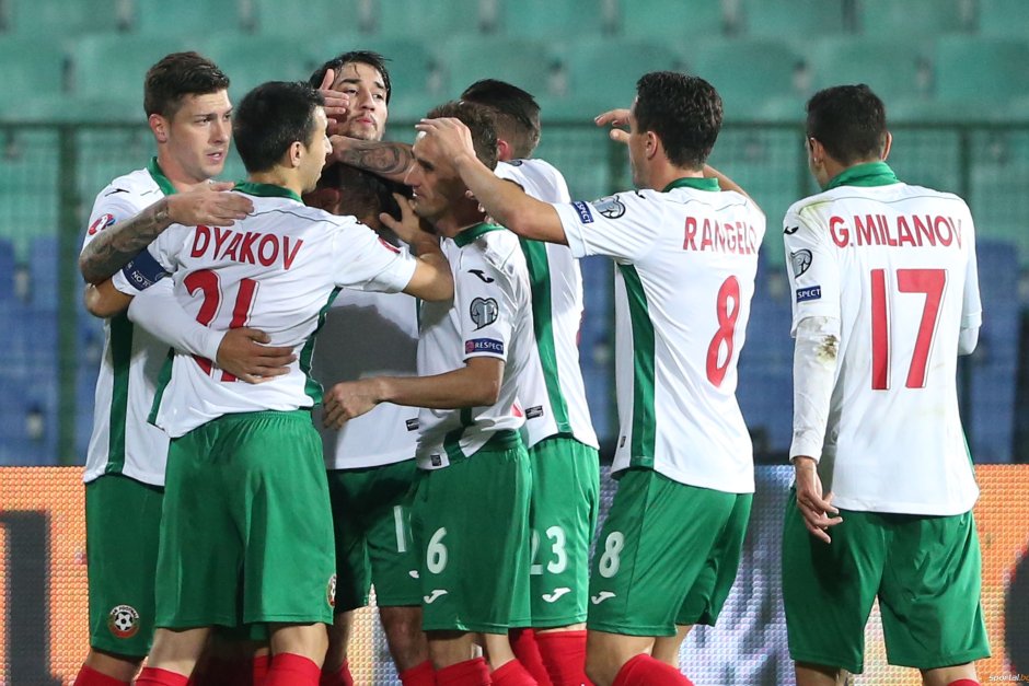 България остана зад страни като Хаити и Узбекистан в ранглистата на ФИФА
