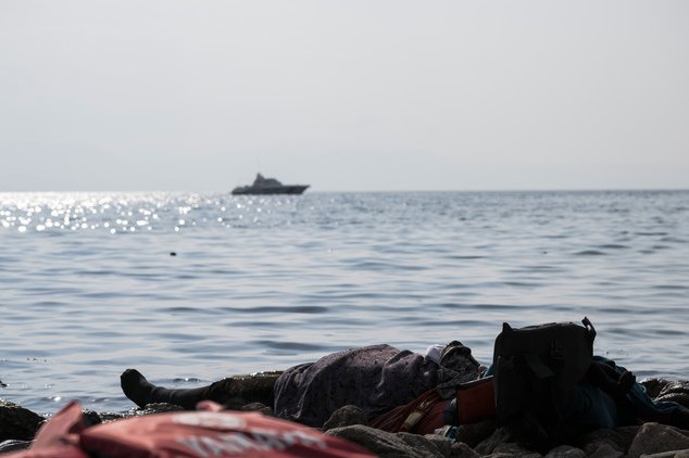 Докато деца продължават да умират при опит да достигнат европейските брегове, съчувствието изчезва