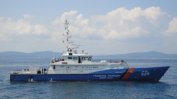 Български кораб към Фронтекс спаси около 900 мигранти в Егейско море
