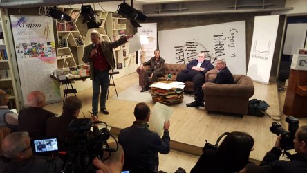 "Няма ляво, няма дясно – днес има единствено гражданите срещу мафията"