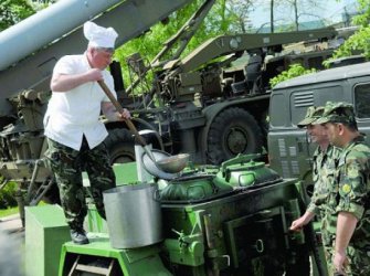 Ненчев спря и поръчката за храната на армията