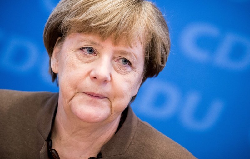 Поддръжници на Ангела Меркел й изпратиха 130 букета