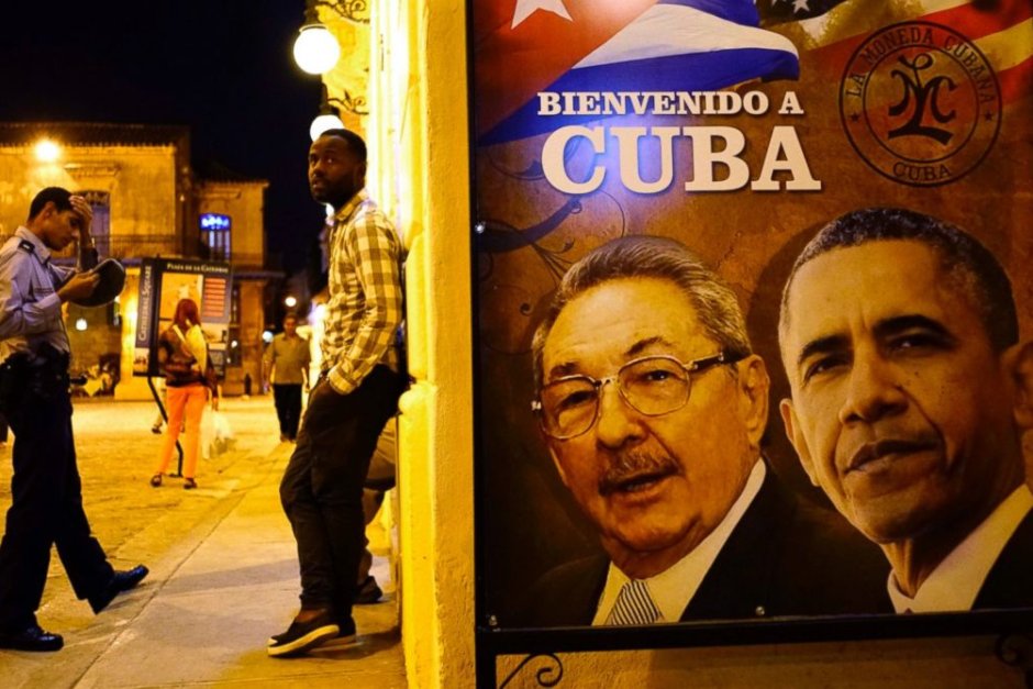 Обама пристига на историческо посещение в Куба