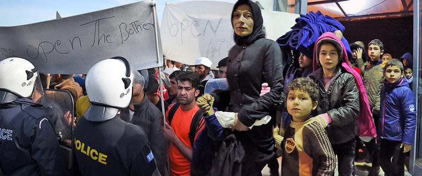ЕС отпуска близо половин милиард евро за сирийските бежанци
