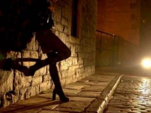 Европол разби българска мрежа за проституция в Италия
