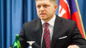 Роберт Фицо е пак премиер на Словакия начело на ново коалиционно правителство